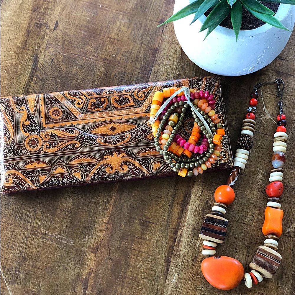 Vintage leather clutch, necklace, & bracelet